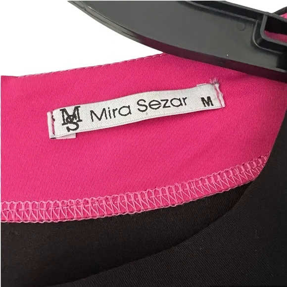 Gowns / Prom Dresses / Formal Dresses - Picture 5 of 11